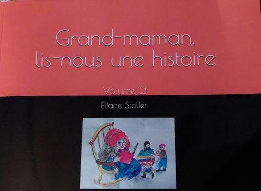 Grand-maman ,lis-nous une histoire     vol.2